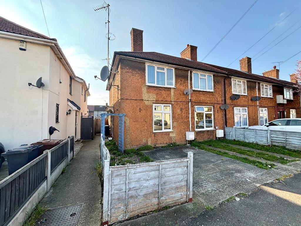 Grafton Road, Dagenham, Essex, RM8 3QA